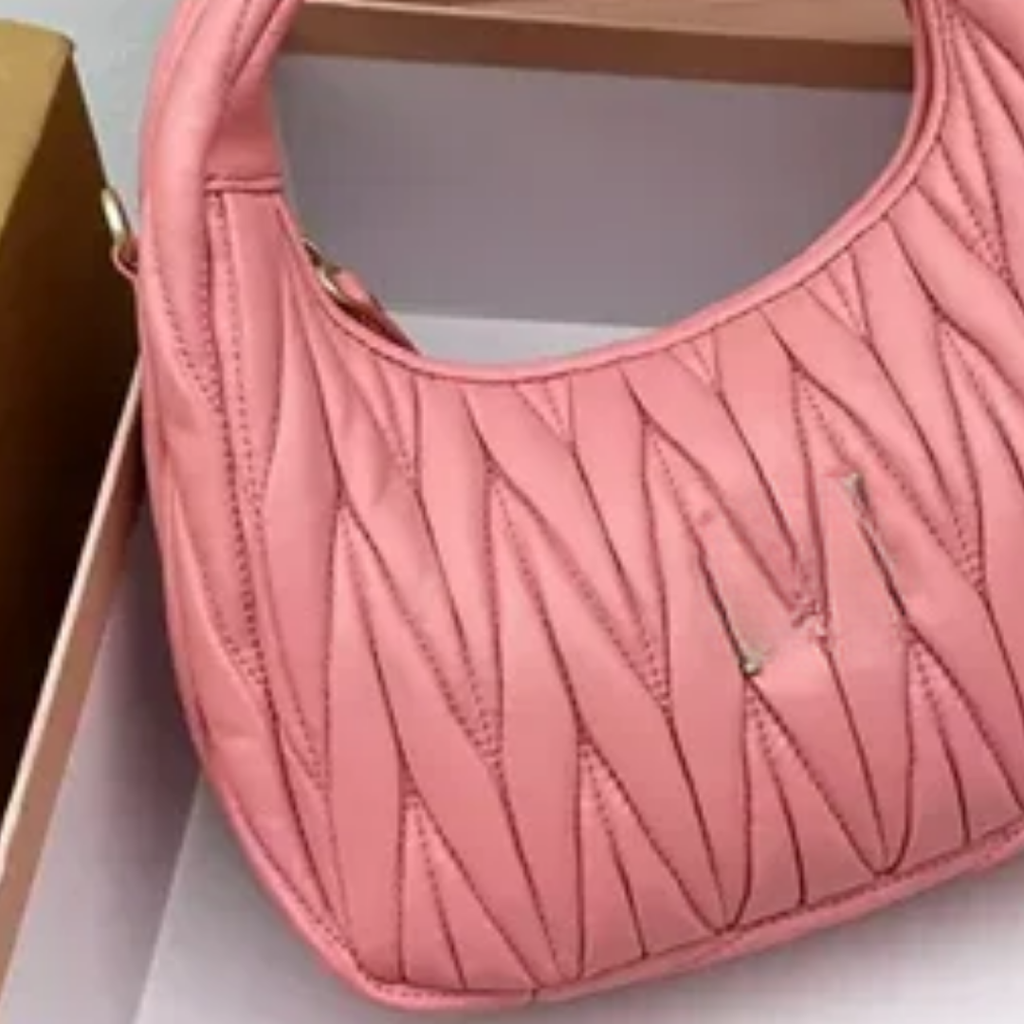 Bag MM Wdr Shoulder in Matlssé Nappa Leather