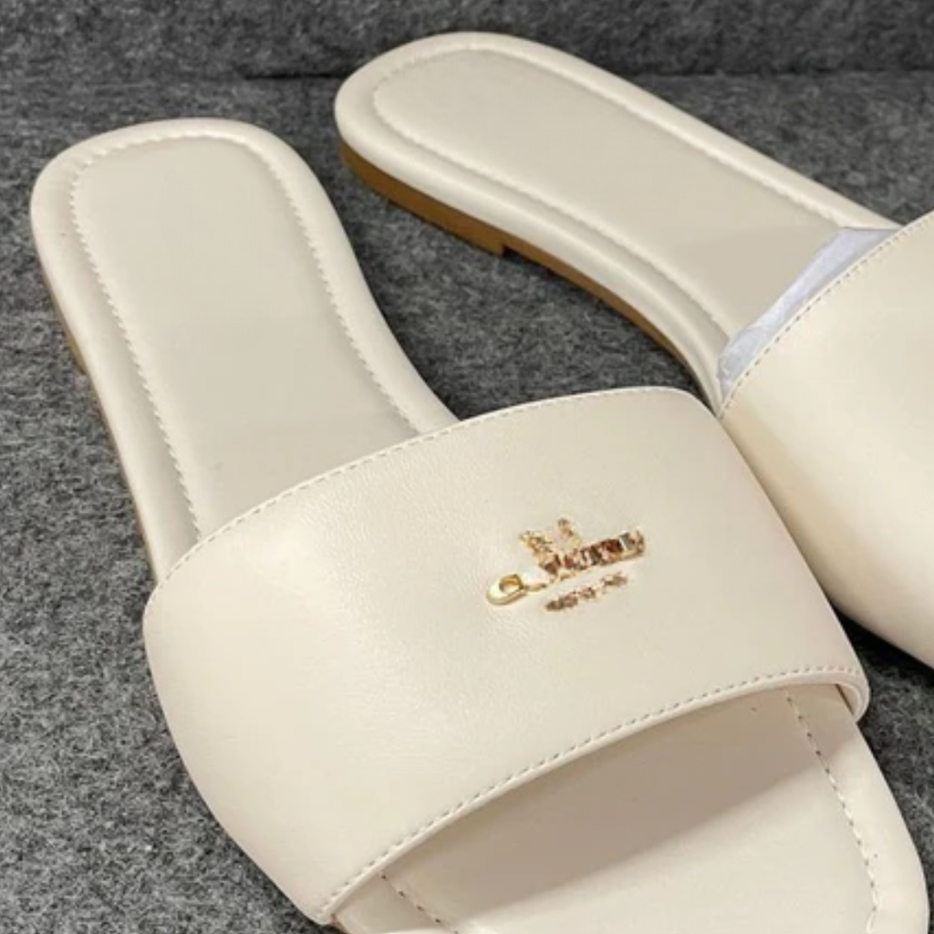 Lockup Leather Slide Sandal – CC