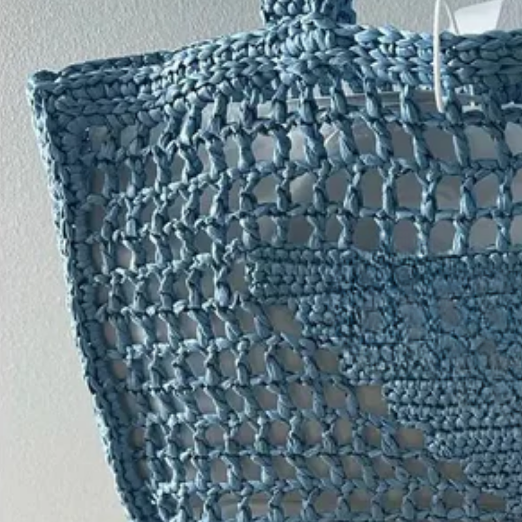 Bag Prd Shopper in Raffia w/ Wvn Lg – Blue