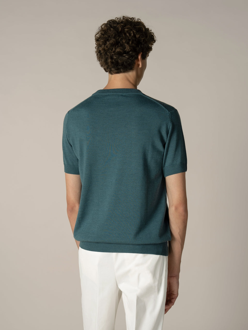 Dunkelaquamarinfarbenes T-Shirt