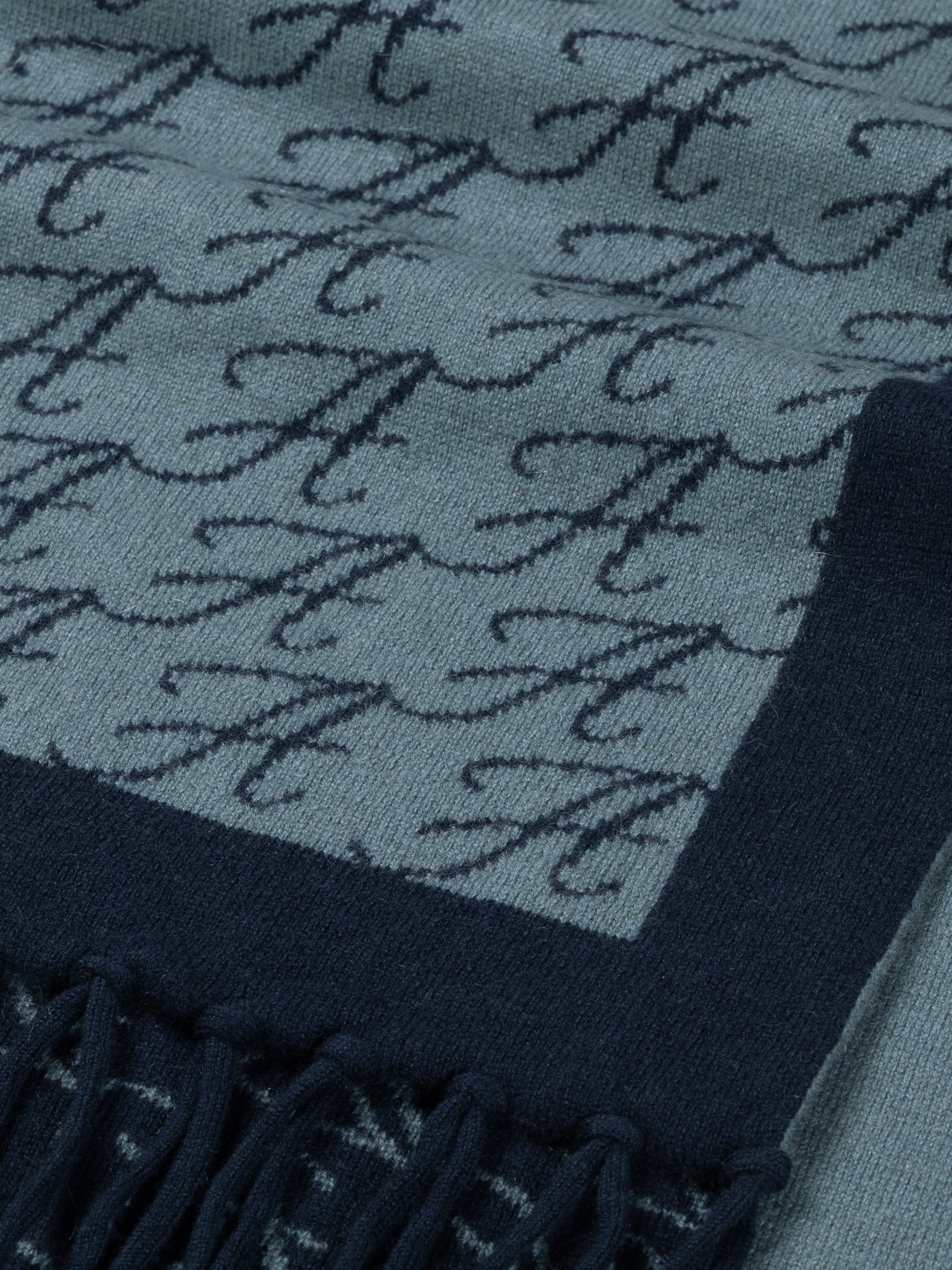 AUR1 Schal Dunkelaquamarin