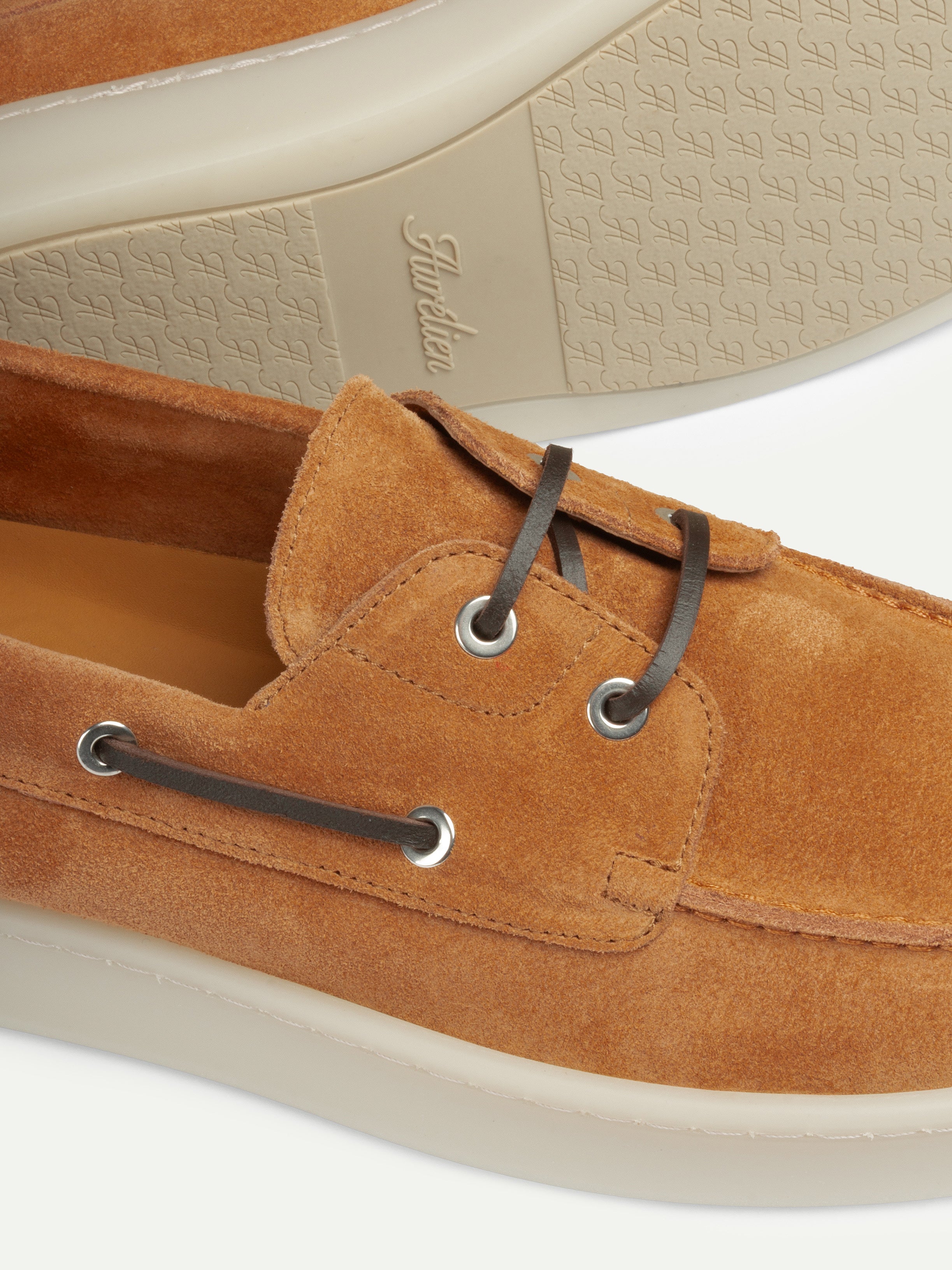 Rostfarbener Boots-Sneaker