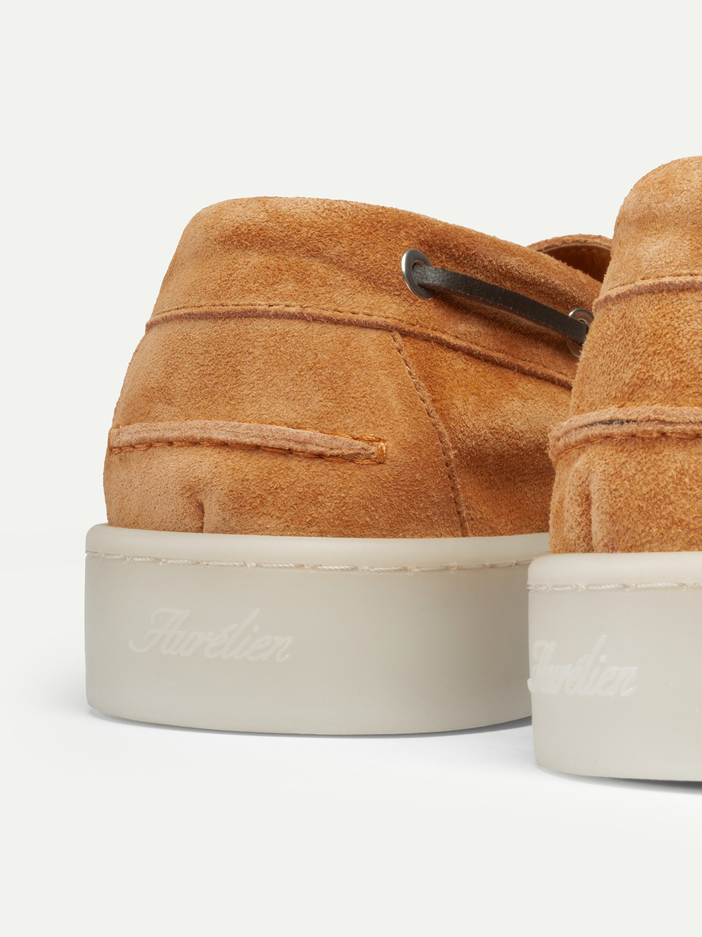 Rostfarbener Boots-Sneaker