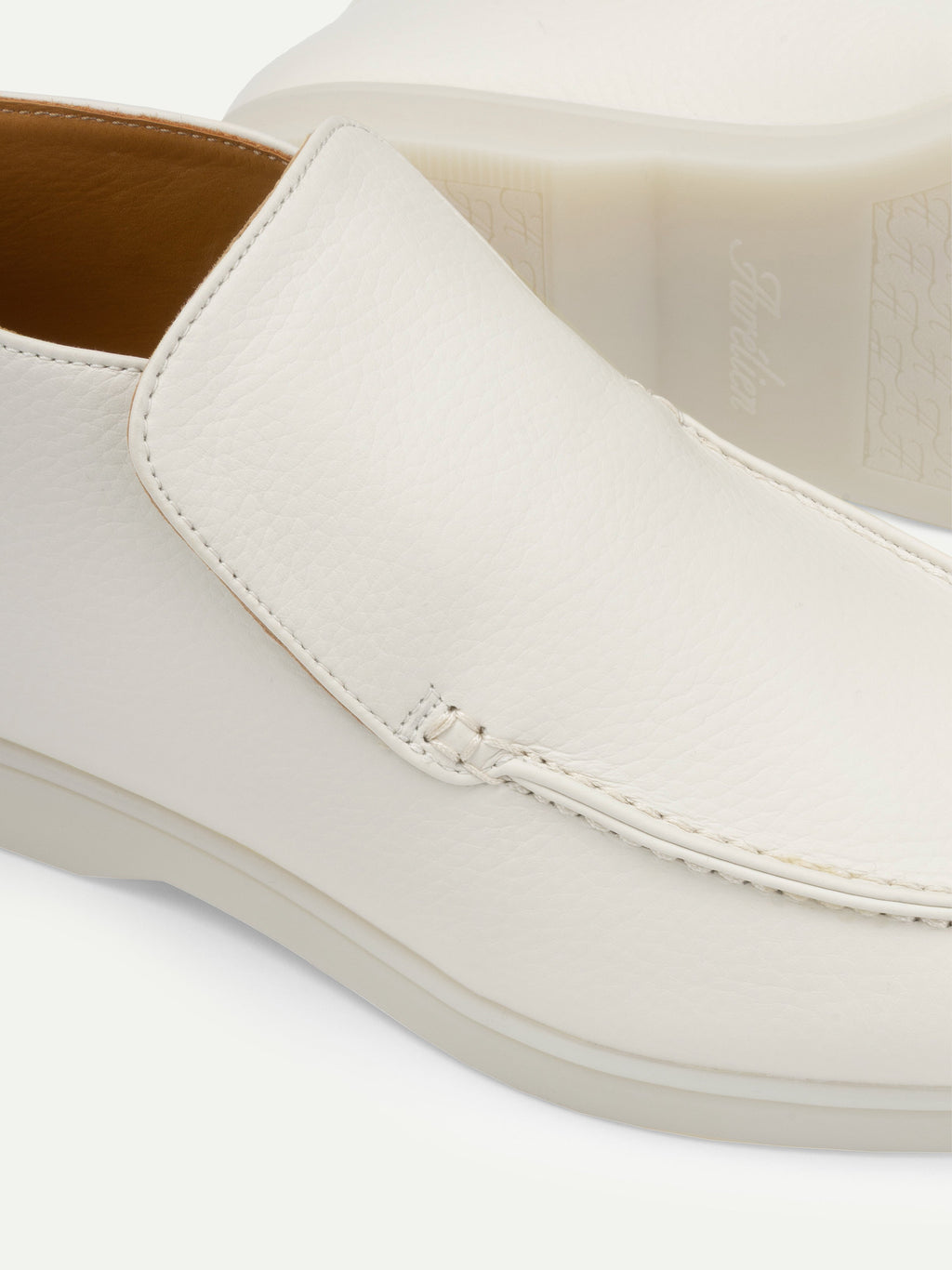 Lady Ivory Grain City Loafer