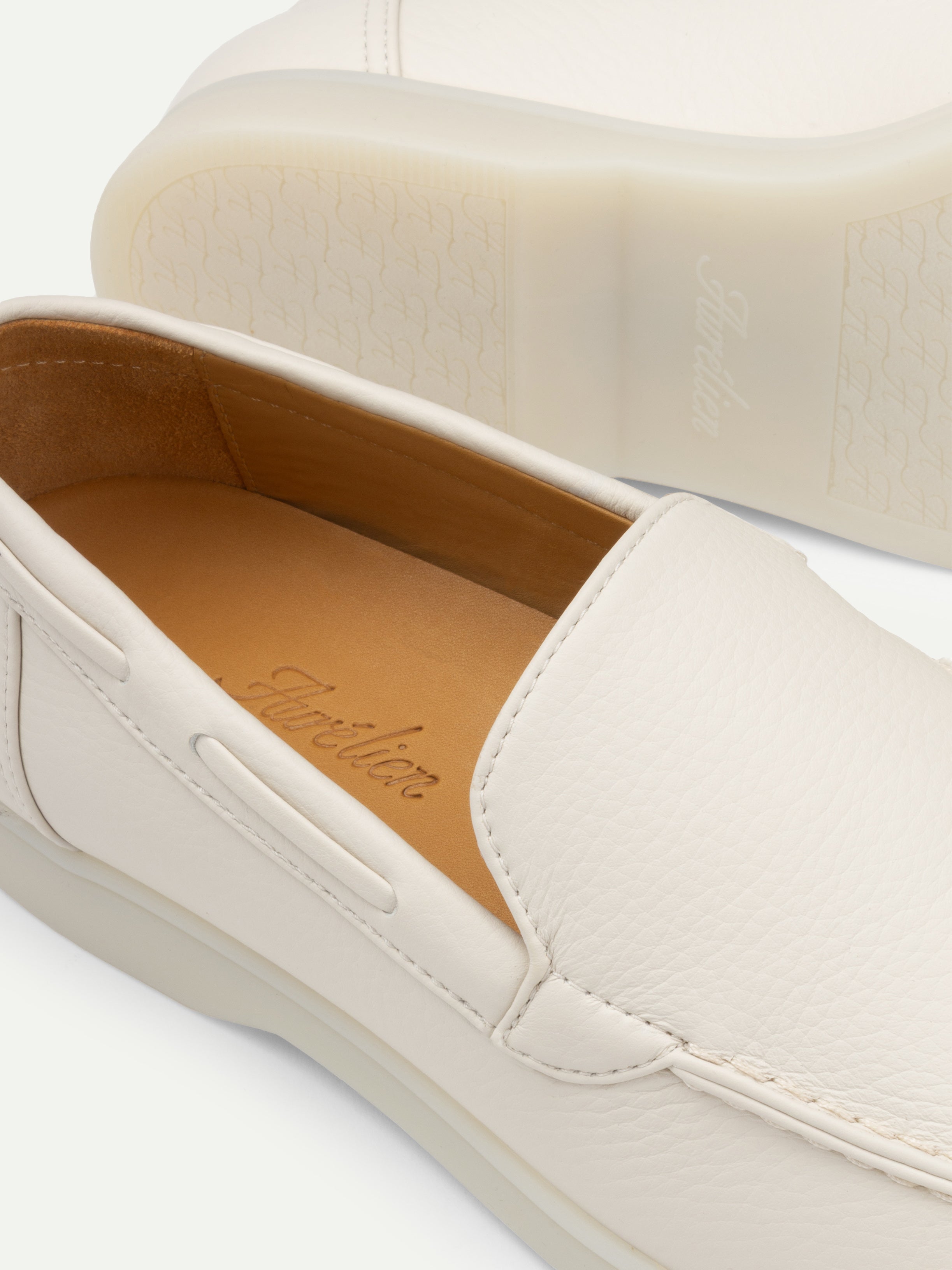 Lady Ivory Grain Yacht Loafers
