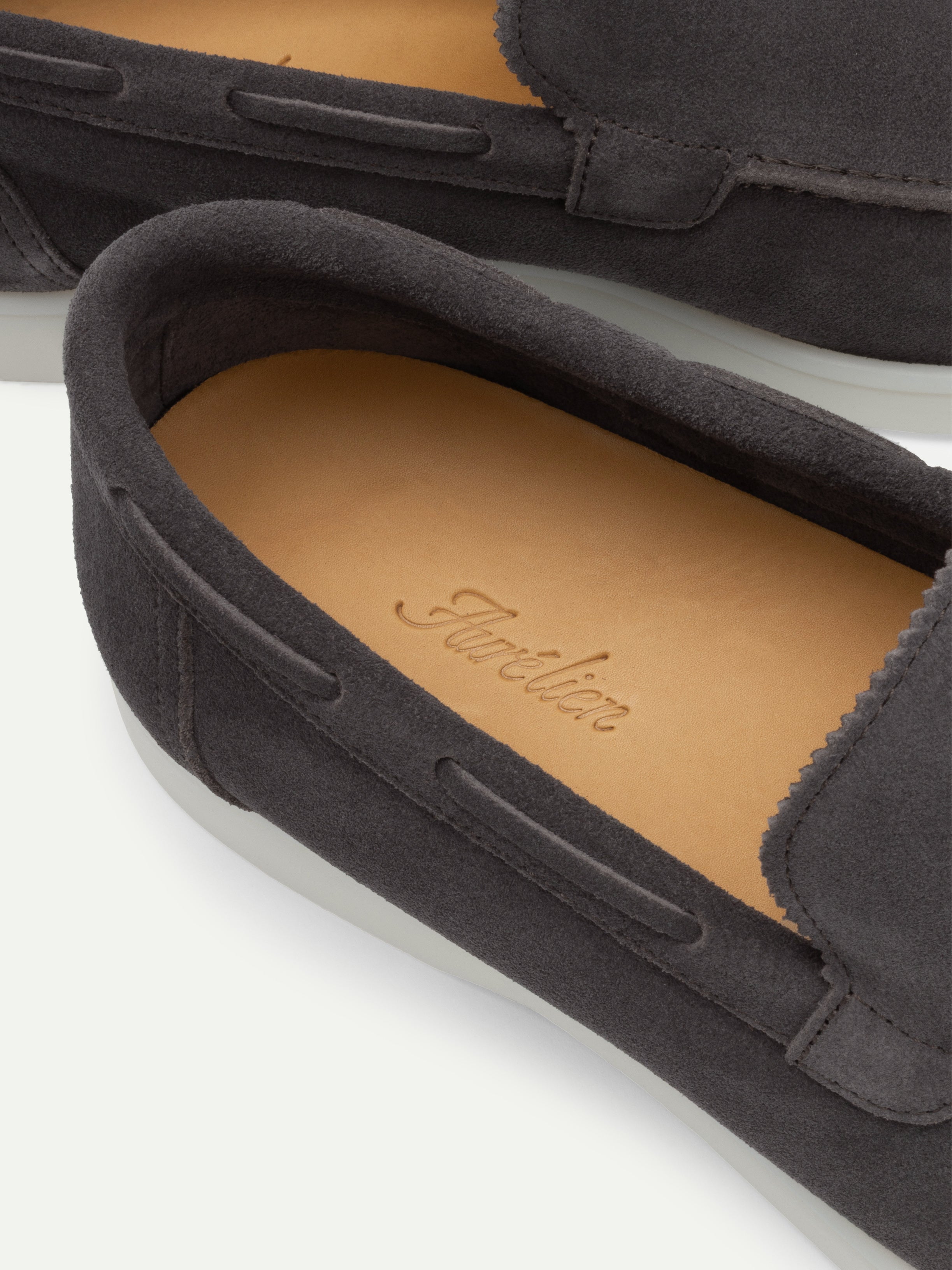 Lady Off Black Yacht Loafers