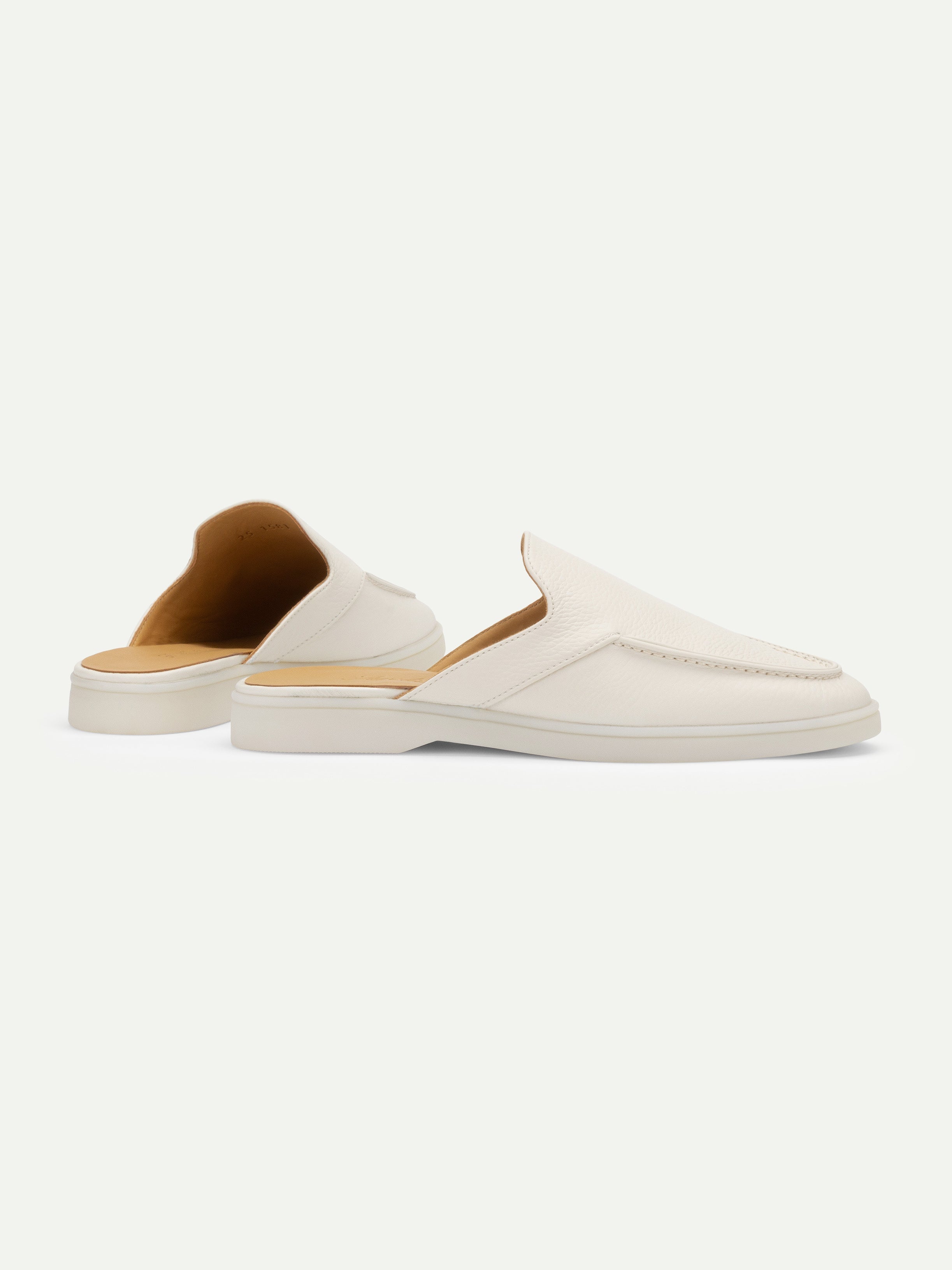 Lady Ivory Grain Yacht Slipper