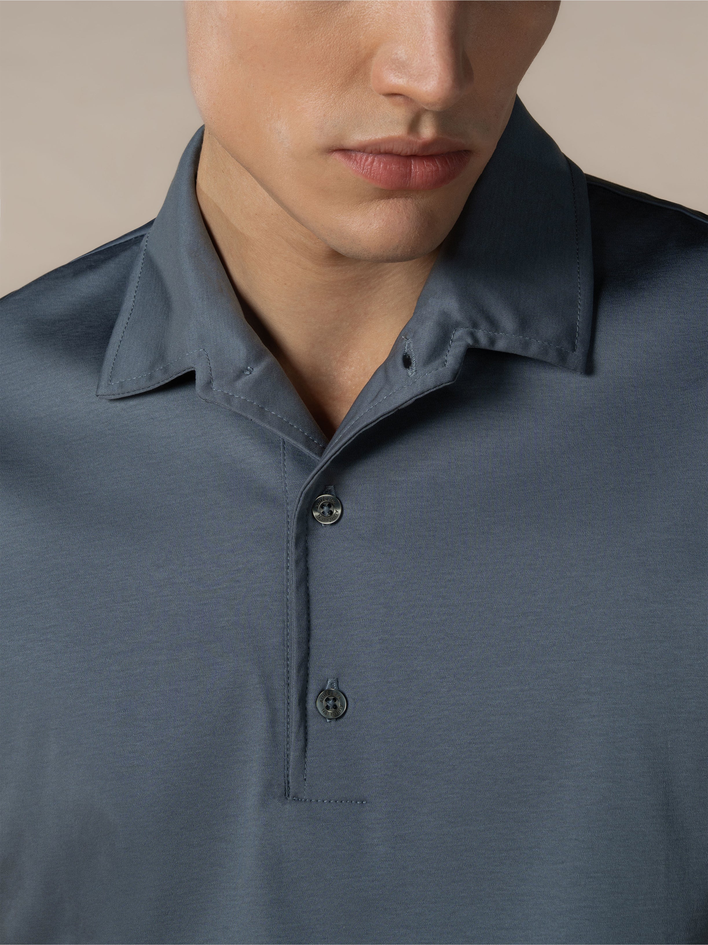 AUR1 Polo Stahlblau